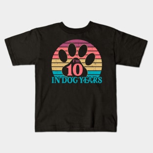 I'm 10 In Dog Years Funny 70 Yr Old Vintage 70th Birthday Kids T-Shirt